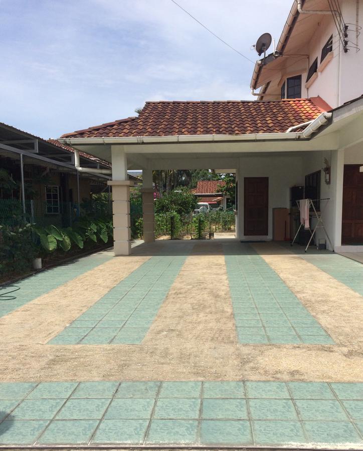 Golden Swan Sibu Homestay ภายนอก รูปภาพ